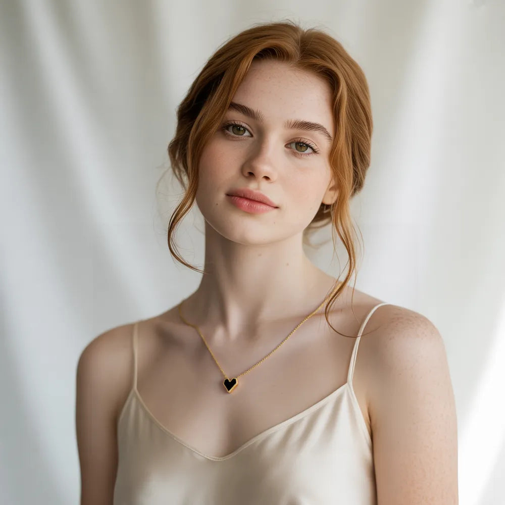 French Retro Heart Pendant Necklace