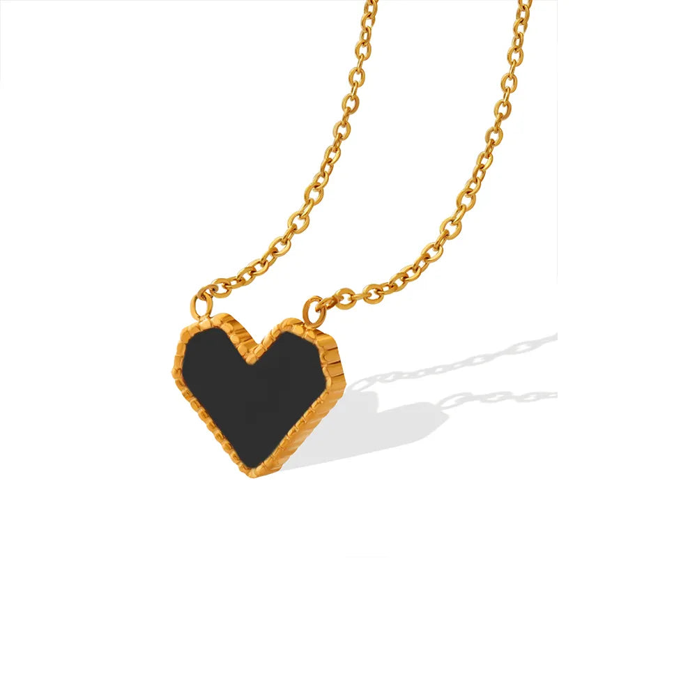 French Retro Heart Pendant Necklace