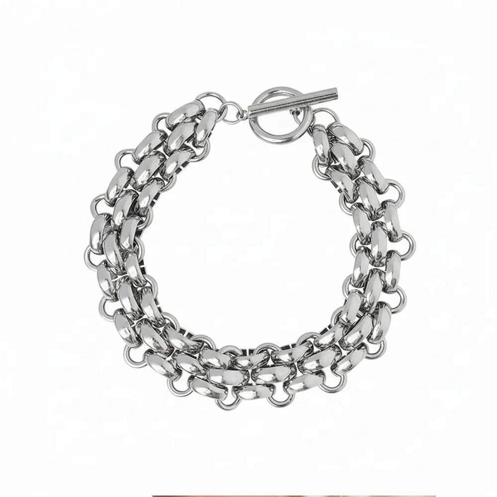 Silver 316L stainless steel chunky chain bracelet featuring a bar-and-ring OT clasp. Waterproof and tarnish-free jewelry.