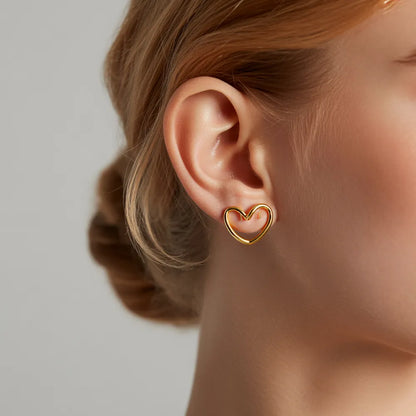 18K Gold Heart Earrings