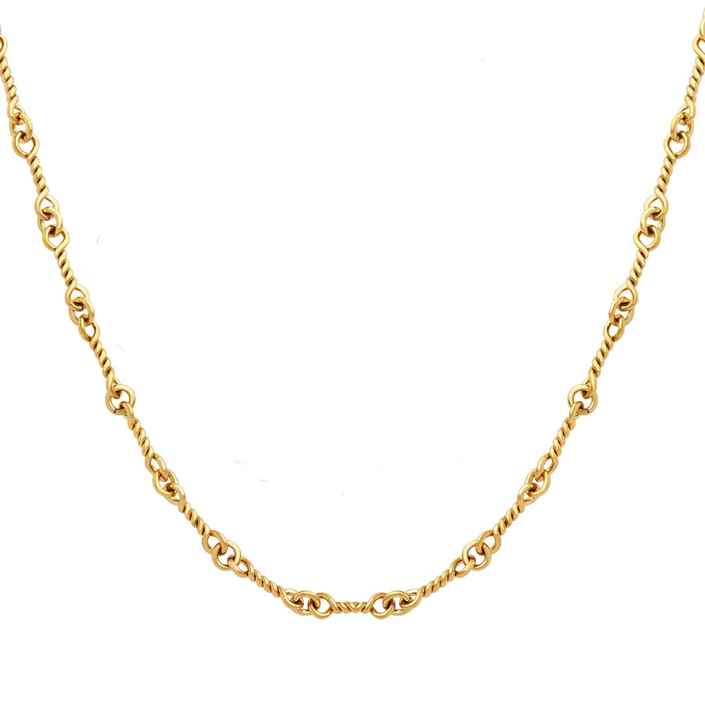 A product shot of the 18k gold plated Alia Interlocking Necklace on a clean white background.