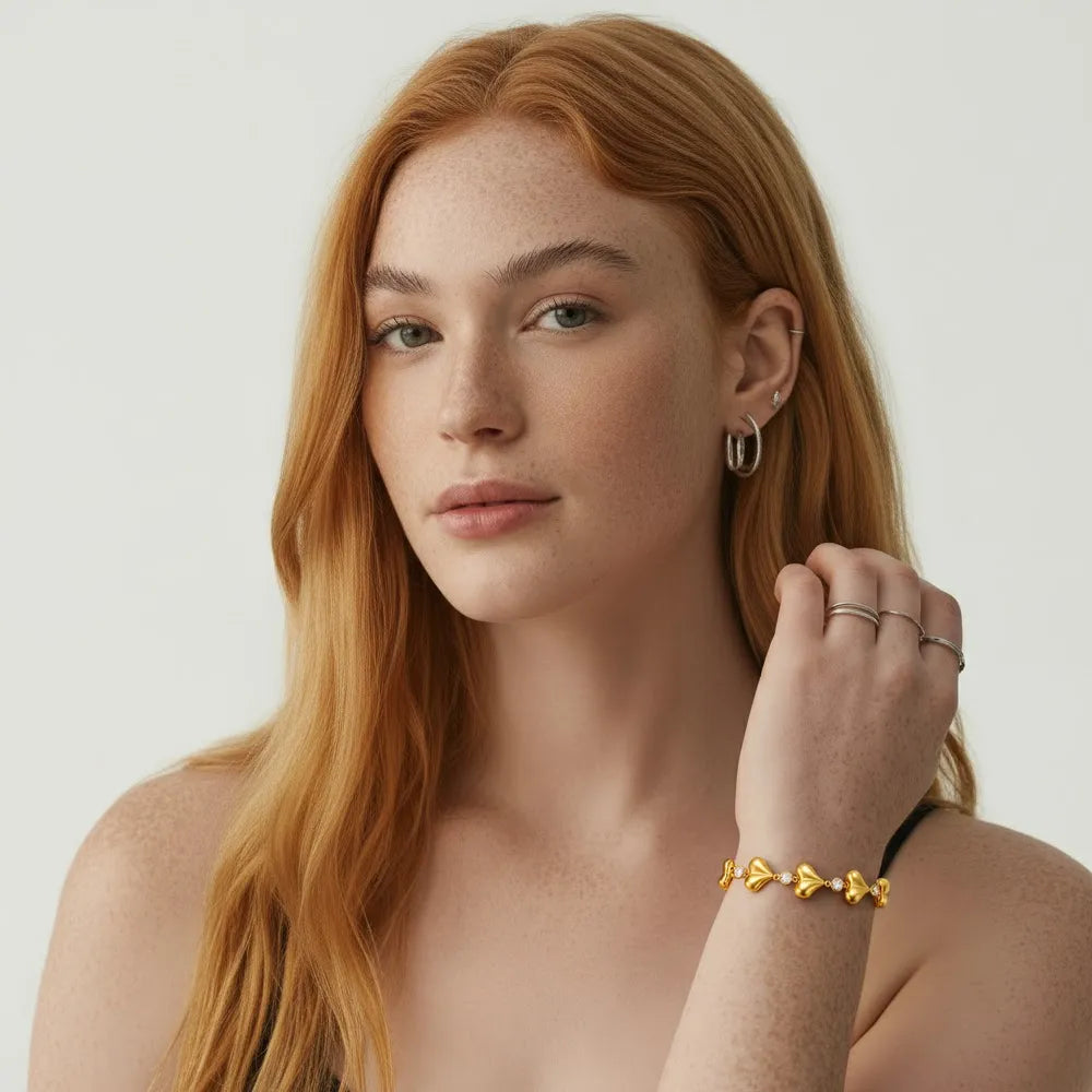 A close-up of a model&