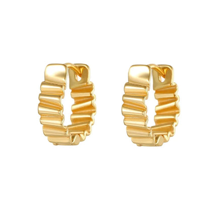Sculptural Rippled Chunky Hoops in 18k gold plate over S925 silver.